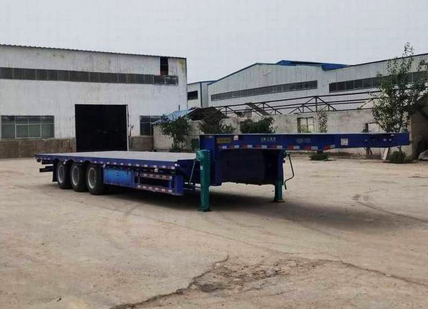 梁旭牌MGY9400TDP低平板半掛車